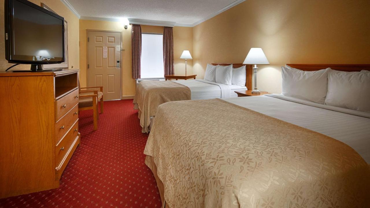 Bryson Inn Mount Airy Exterior foto